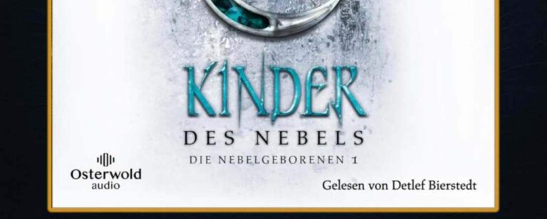 Cover des Hörbuchs „Kinder des Nebels – Die Nebelgeborenen 1“ von Brandon Sanderson. In der Mitte prangt ein silbernes, stilisiertes Allomantie-Symbol mit türkisfarbenen Einlassungen auf frostigem, nebligem Hintergrund. Der Titel ist in kühlem Türkisblau gehalten. Oben steht der Autorenname, unten rechts der Sprecherhinweis „Gelesen von Detlef Bierstedt“, unten links das Logo von Osterwold audio.