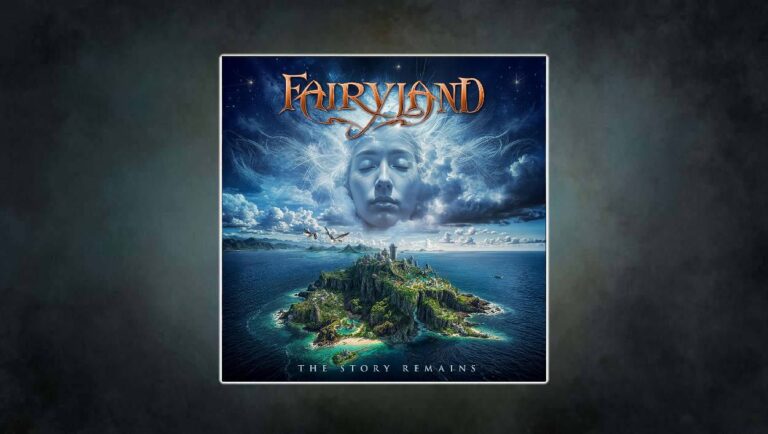 Fantasy-Illustration des Albums ‚The Story Remains‘ von Fairyland: Eine traumhafte Insel mit Palästen erhebt sich aus dem Ozean, darüber schwebt ein weibliches Gesicht mit geschlossenen Augen vor einem Sternenhimmel – digital überinszeniert im KI-Stil.