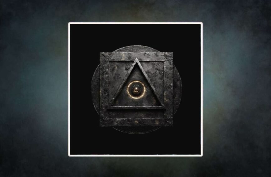 Merciful Nuns Finistère Albumcover mit schwarzem metallischen Relief aus Kreis Quadrat und Dreieck, leuchtende Kugel im Zentrum auf tiefschwarzem Hintergrund