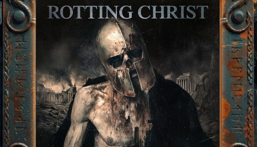 Albumcover Rotting Christ – Aealo (Re-Recording 2026): halbverwesten, blutverschmierten Krieger mit antikem Helm, der schief über einem skelettierten Schädel sitzt, vor brennenden Ruinen und zerfallenen Säulen; oben der Schriftzug „Rotting Christ“, unten der Titel „Aealo“.
