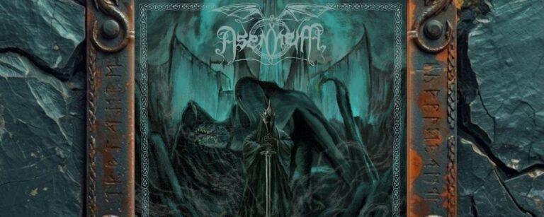 Albumcover Asenheim – Elbenblut: grünblaues Fantasy-Artwork mit keltischem Rahmen, gekröntem Krieger mit Schwert im Zentrum und riesigen drachenartigen Wesen in einer nebligen, sumpfigen Schattenlandschaft.