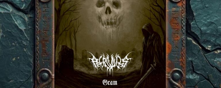 Albumcover von Atronos – Gram: Düsteres grünlich-schwarzes Friedhofsartwork mit einem großen geisterhaften Totenschädel im Nebel, kahlen Bäumen, Grabsteinen und einer verhüllten Gestalt mit Sense auf der rechten Seite. Im unteren Bereich steht das weiße Bandlogo, darunter der Albumtitel Gram.