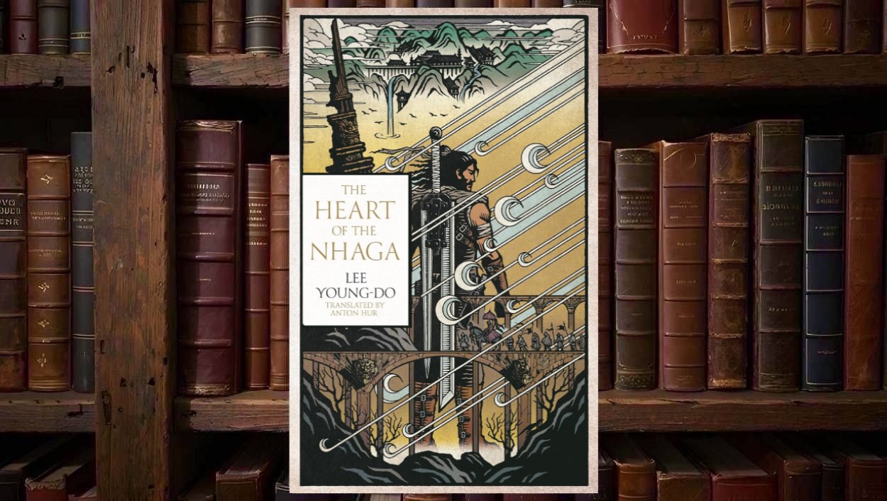 over von Lee Young-dos The Heart of the Nhaga vor einem Regal alter Bücher: Im Zentrum steht die englische Buchausgabe mit stilisierter Fantasy-Illustration, Berglandschaft, monumentaler Figur, langen hellen Linien und ornamentaler Bildsprache.