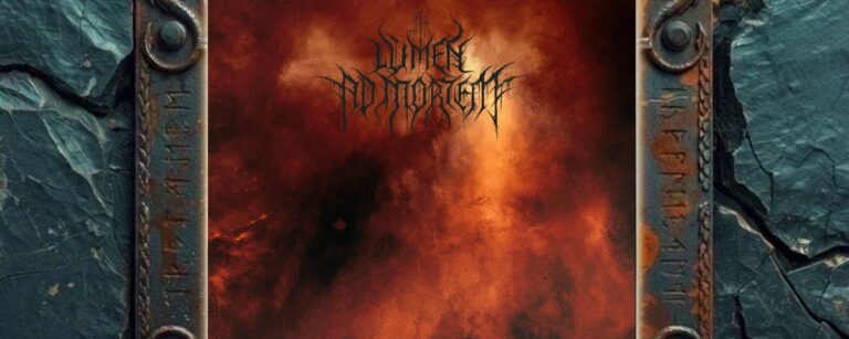 Albumcover Lumen Ad Mortem – A Grave Ascent: Abstrakte, rauchige Komposition in verbranntem Orange, Dunkelrot und Schwarz, in der eine undeutliche verschlingende Gestalt zu entstehen scheint; schwarzes Bandlogo oben und Albumtitel unten.