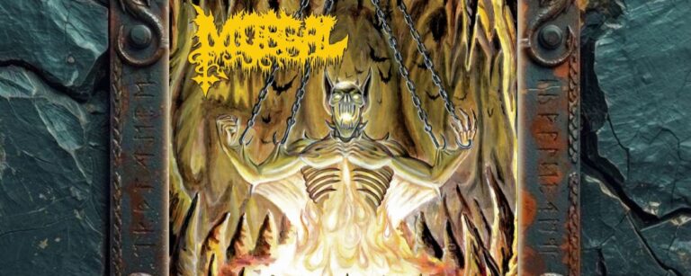 Albumcover von MORGAL – The Seventh Circle: Gelb-braunes Black-Metal-Artwork mit dämonischer Skelettgestalt in einer brennenden Höhle, erhobenen Armen, leuchtenden Augen, sichtbarem Brustkorb, herabhängenden Ketten, Fledermäusen im Hintergrund sowie gelbem Bandlogo oben links und Albumtitel unten.