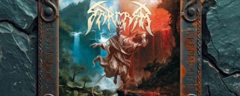 Albumcover Sarcasm – Lifeforce Omnibound: Gekrönte schwebende Gestalt mit Kelch vor geteilter Landschaft aus türkisblauer Wasserfallwelt links und rot brennender Schlucht rechts, darüber helles Sarcasm-Logo.