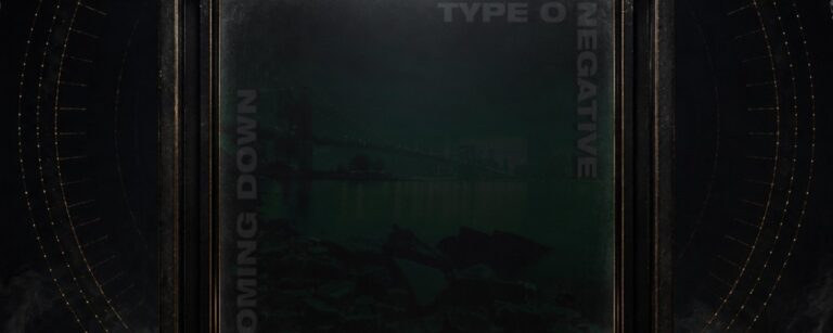 Das Cover von Type O Negative – World Coming Down auf einem finsteren, okulten Altar.