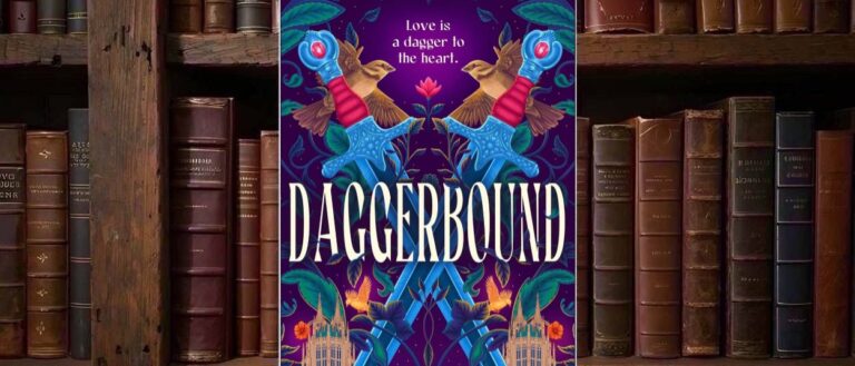 In T. Kingfishers Daggerbound zieht Learned Edmund ein verzaubertes Schwert und befreit damit einen äußerst wütenden unsterblichen Krieger. Unsere Rezension zu einer warmen, bissigen Fantasy über Liebe, Freiheit, alte IViolett gestaltetes Cover von T. Kingfishers Daggerbound mit zwei gekreuzten blauen Schwertern, zwei goldbraunen Vögeln, grünen Blättern, Blüten, ornamentalen Pflanzenmotiven und zwei stilisierten Kathedralgebäuden; darüber steht der Satz „Love is a dagger to the heart“.