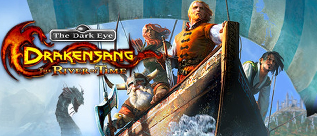 Mehrere Fantasyfiguren fahren in einem hölzernen Boot über einen Fluss; im Vordergrund steht ein blonder Krieger, links ist das Logo von Drakensang: The River of Time zu sehen.