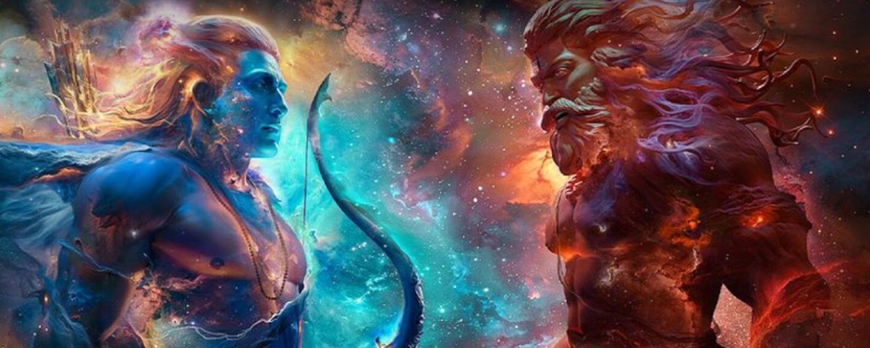 Rama steht links mit blau leuchtender Haut und einem gebogenen Bogen dem rot und orange leuchtenden Ravana vor einem kosmischen Hintergrund gegenüber.