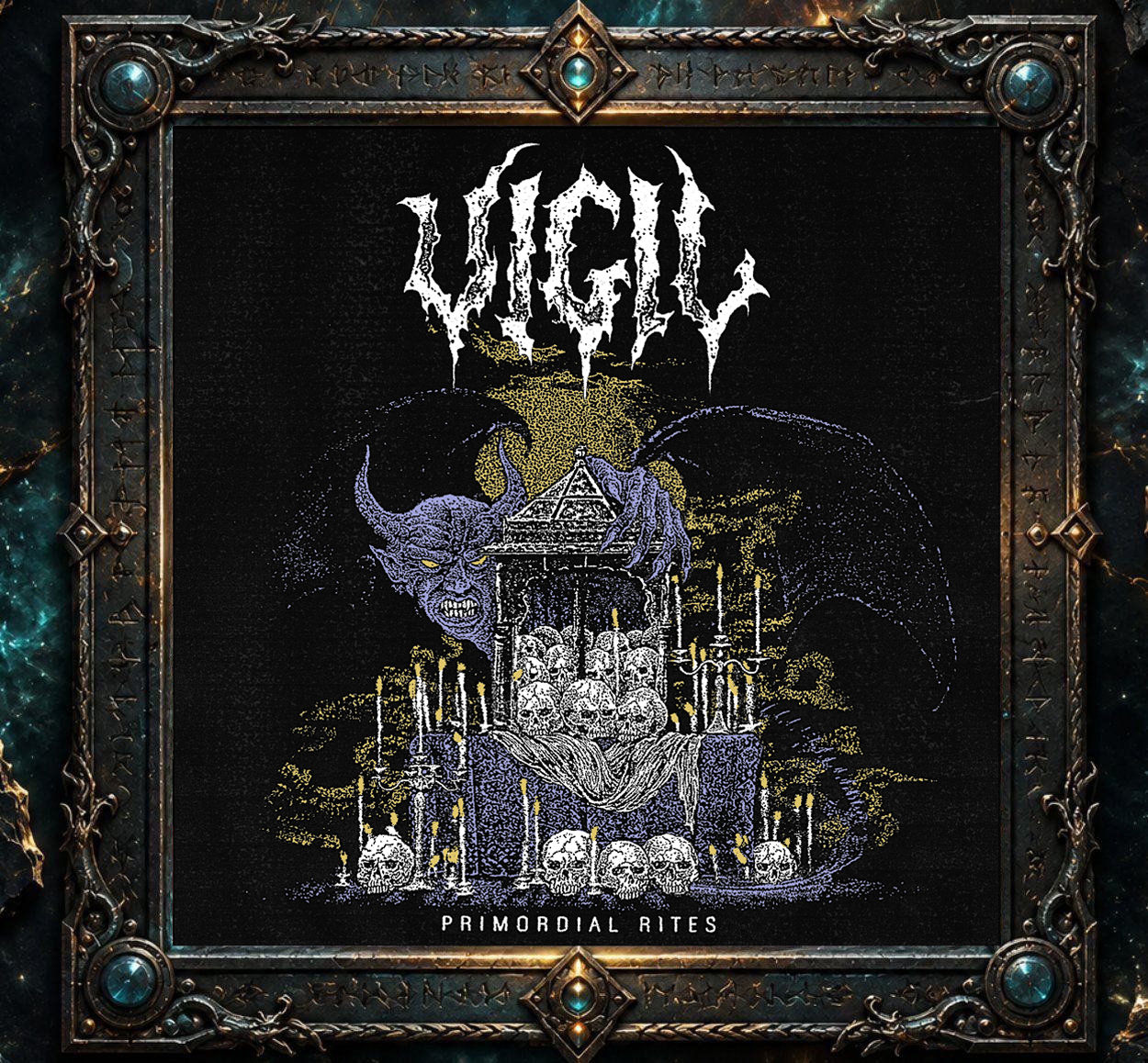 Albumcover von VIGIL – Primordial Rites: Ein violetter, gehörnter Dämon mit großen dunklen Flügeln steht hinter einem altarartigen Aufbau voller Totenschädel. Zahlreiche Kerzen umgeben den Altar vor schwarzem und gelbem Hintergrund. Darüber steht das weiße VIGIL-Logo.