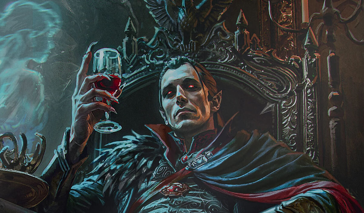 Ein bleicher Vampir mit roten Augen sitzt auf einem reich verzierten dunklen Thron und hebt ein Glas mit roter Flüssigkeit. Hinter ihm erscheint geisterhaft eine bläuliche Gestalt.