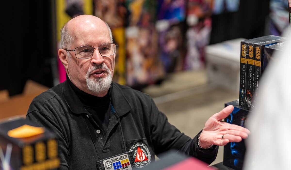 Fantasy- und Science-Fiction-Autor Timothy Zahn bei der GalaxyCon San Jose 2025.